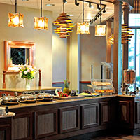 Interior view of Horizons Restaurant & Lounge